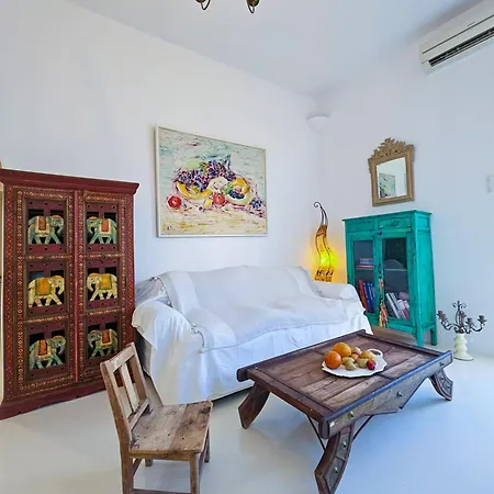 Apartment Nikis Town